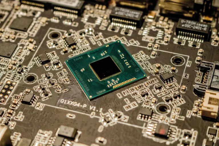 Tata Electronics Partners with Synopsys to Accelerate India’s First Semiconductor Fab
