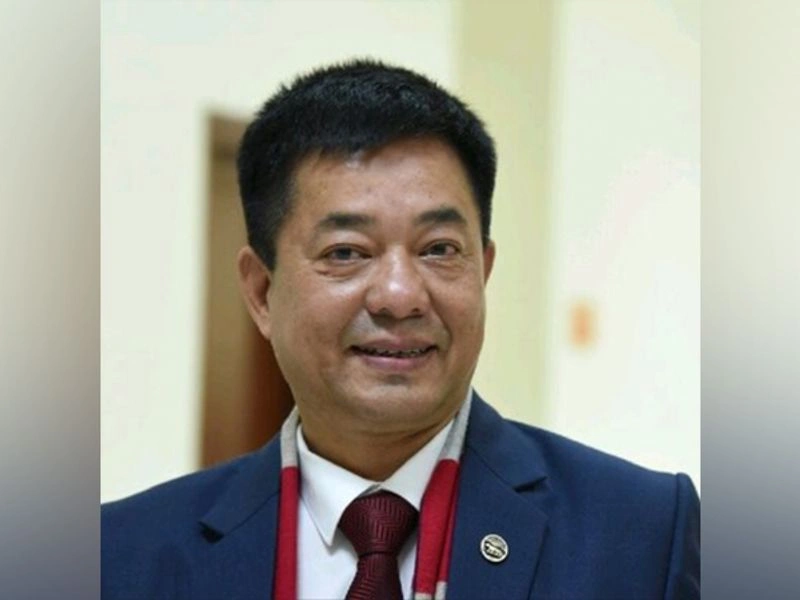 Emmanuel Karthak
